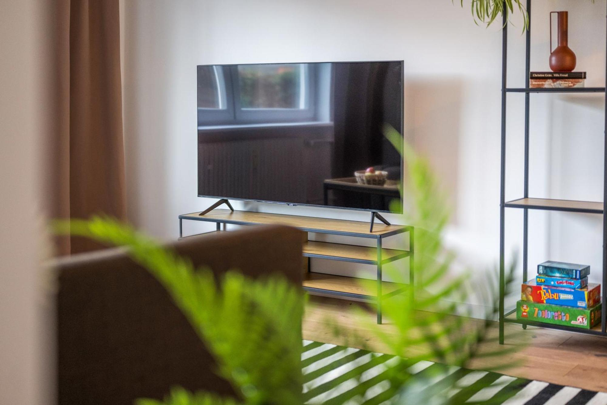 Neu: 100M² - Ideal Fuer Familien/Geschaeftsr. - Hbf Кобленц Екстер'єр фото