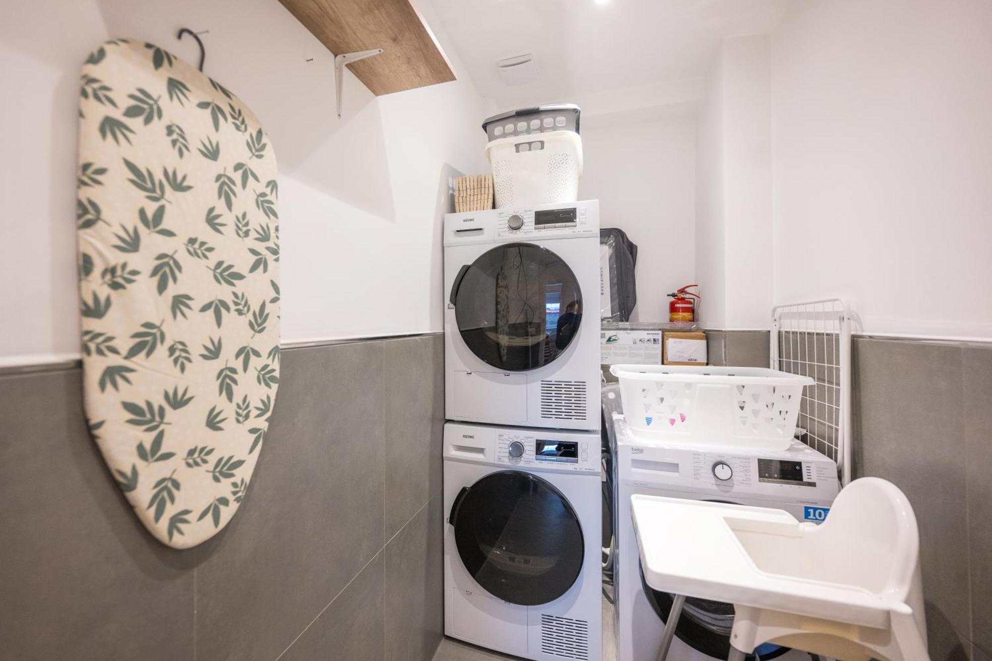 Neu: 100M² - Ideal Fuer Familien/Geschaeftsr. - Hbf Кобленц Екстер'єр фото